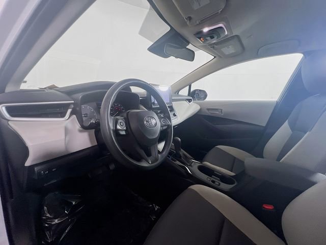 Used 2024 Toyota Corolla LE FWD image 17