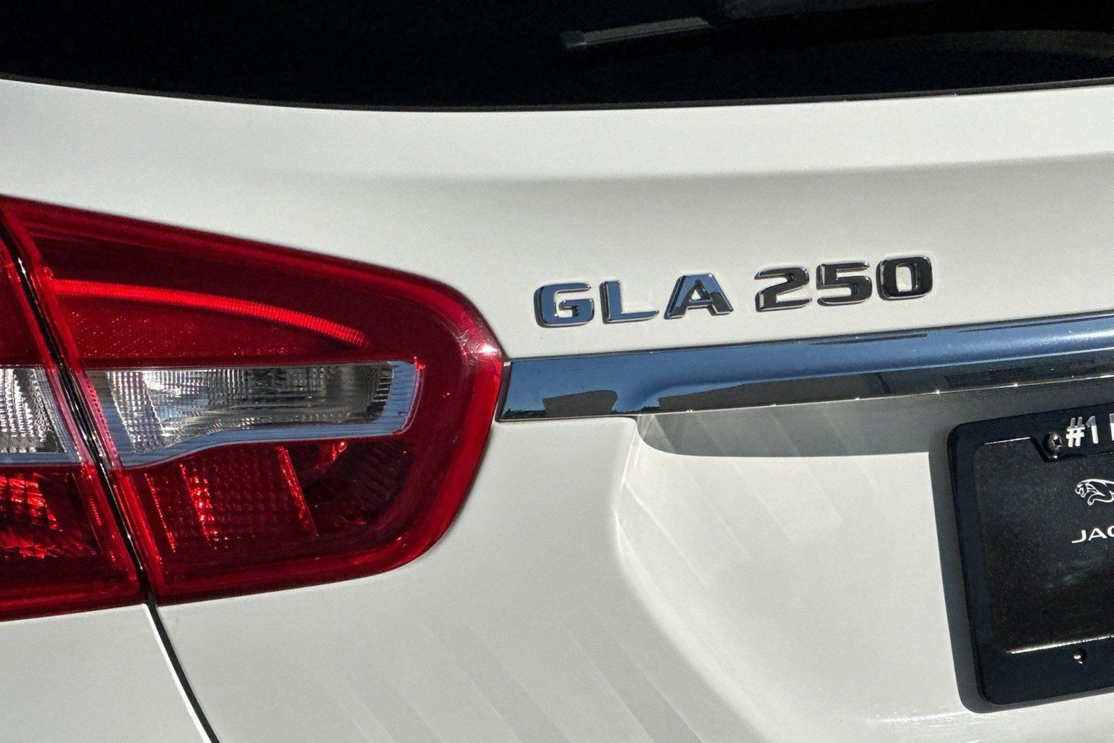 Used 2020 Mercedes-Benz GLA 250 4MATIC image 31