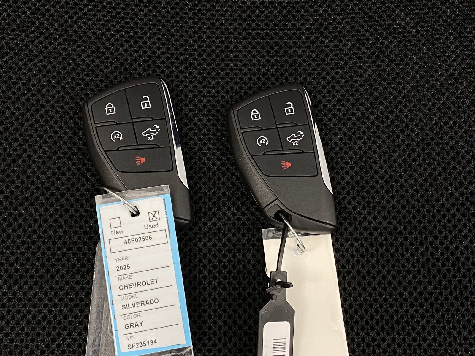 Used 2025 Chevrolet Silverado 2500 ZR2 w/ Technology Package image 14