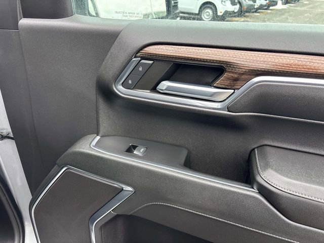 Used 2024 Chevrolet Silverado 1500 LT image 16