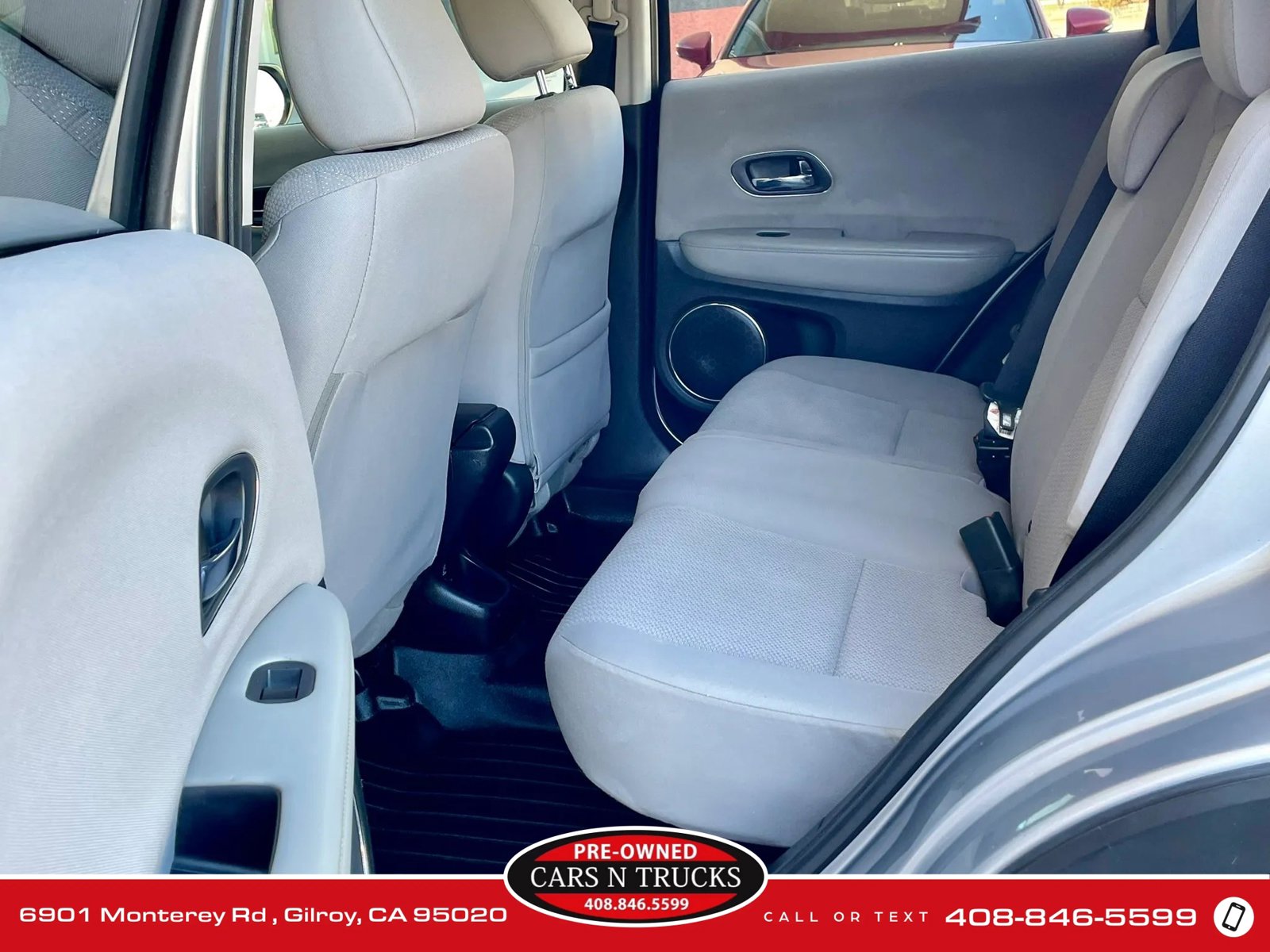Used 2017 Honda HR-V EX image 10