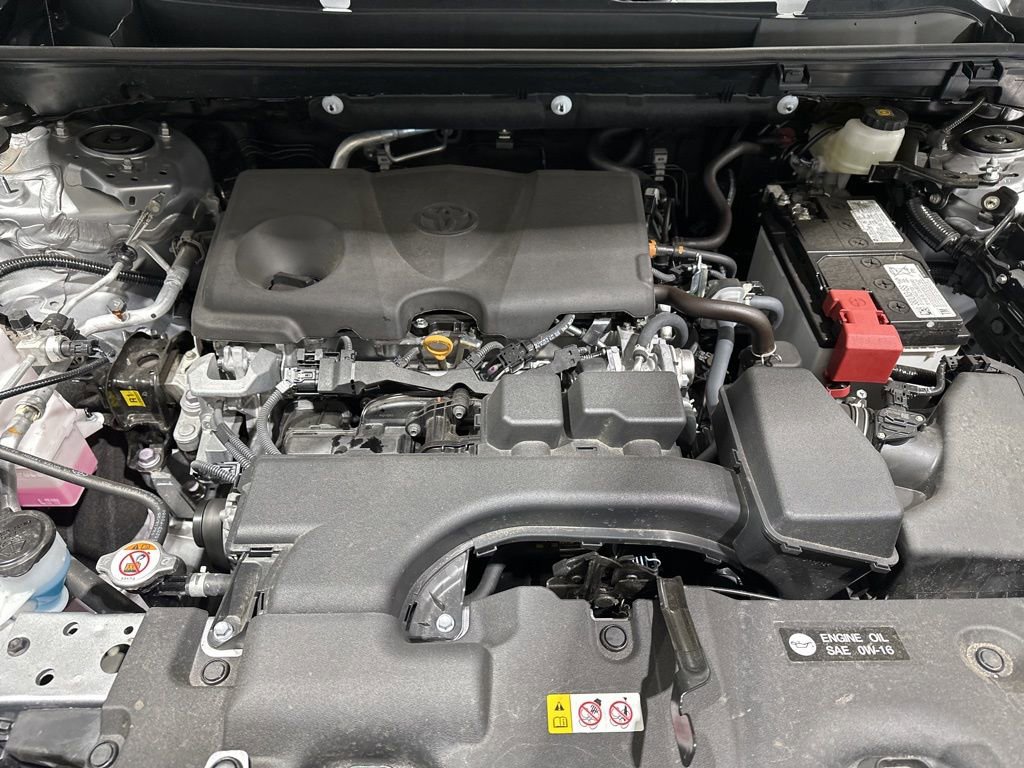 Certified 2025 Toyota RAV4 LE image 22