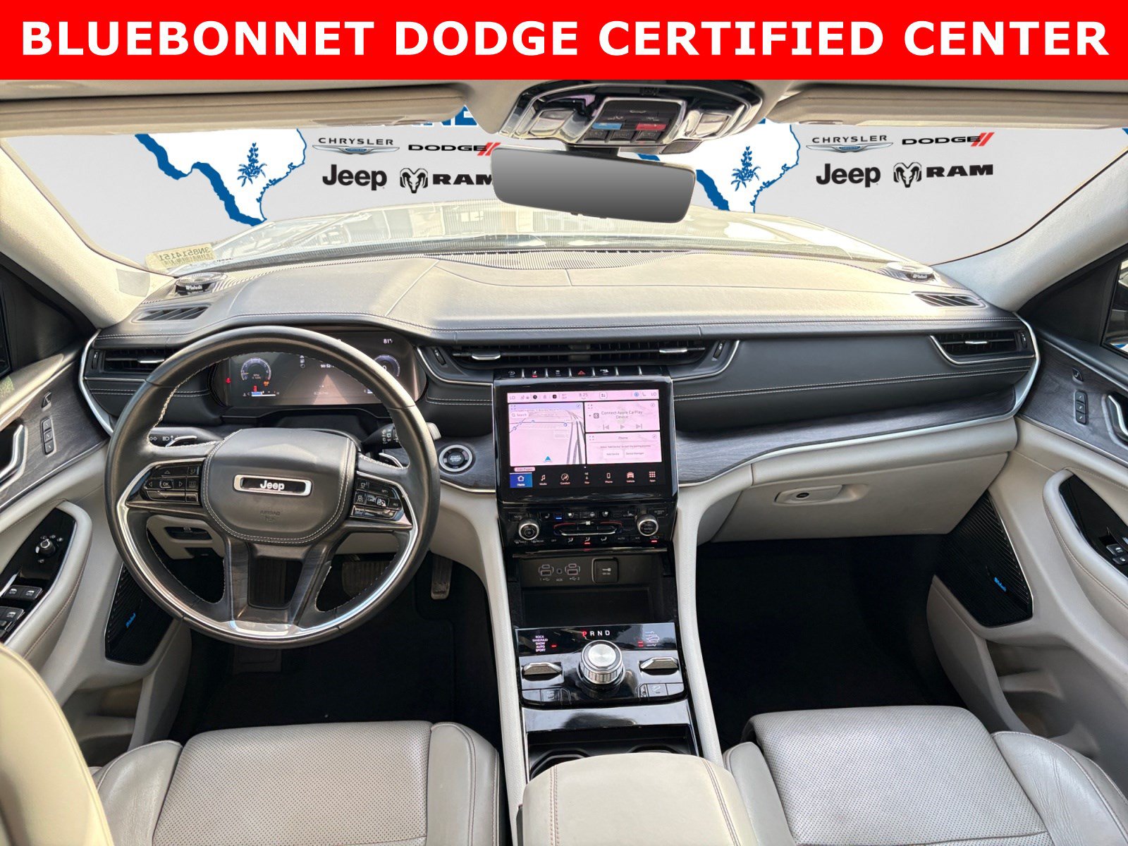 Used 2022 Jeep Grand Cherokee L Overland w/ Luxury Tech Group IV AWD/4WD image 12