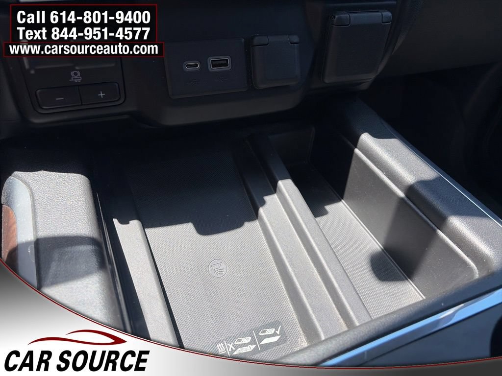 Used 2020 GMC Sierra 1500 Denali w/ Denali Ultimate Package AWD/4WD image 25
