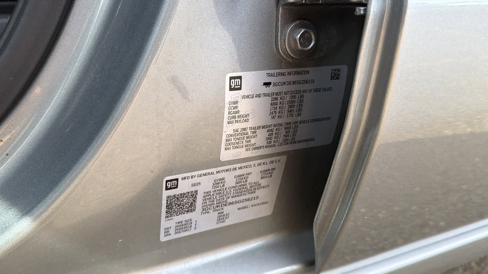 Used 2025 Chevrolet Silverado 1500 LT image 21