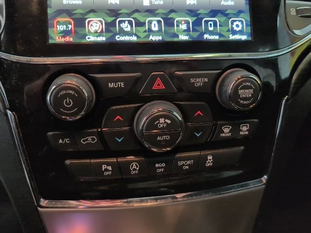 Used 2021 Jeep Grand Cherokee Altitude AWD/4WD image 24