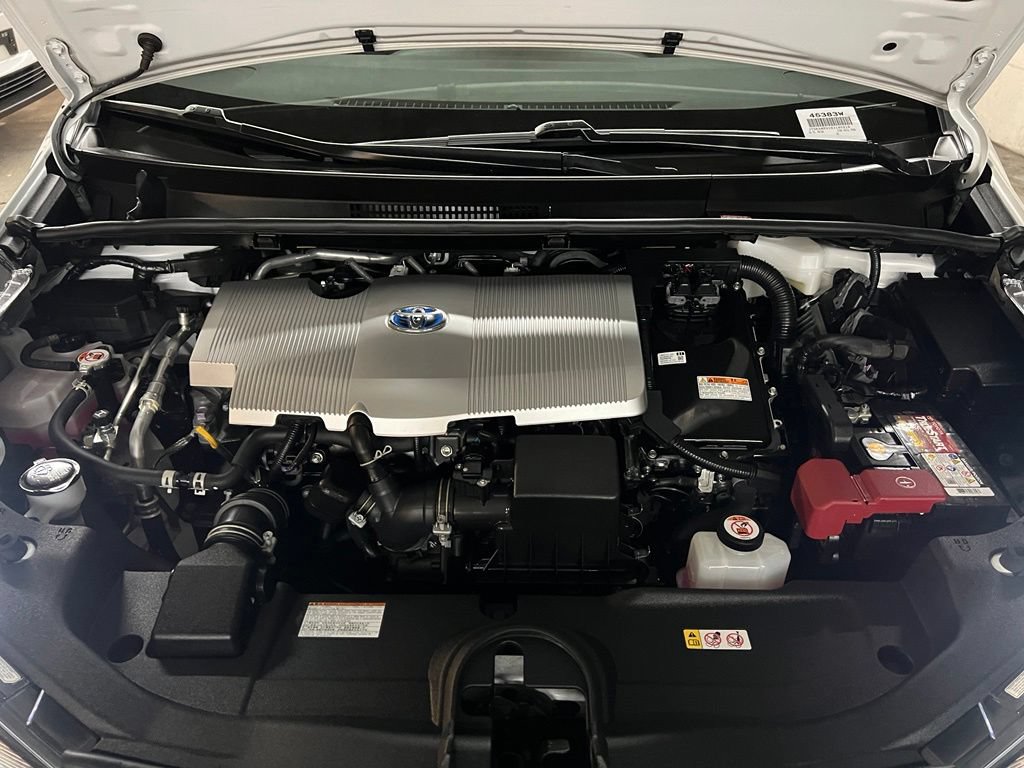 Certified 2022 Toyota Prius LE FWD image 38