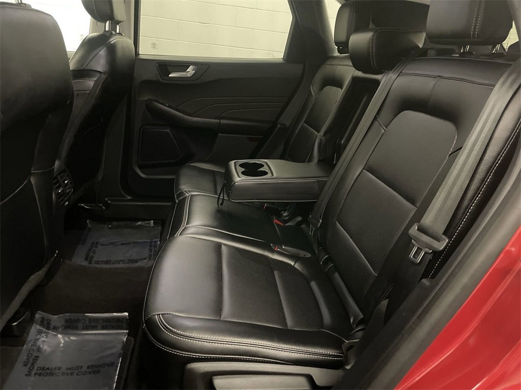 Used 2022 Ford Escape SEL image 18