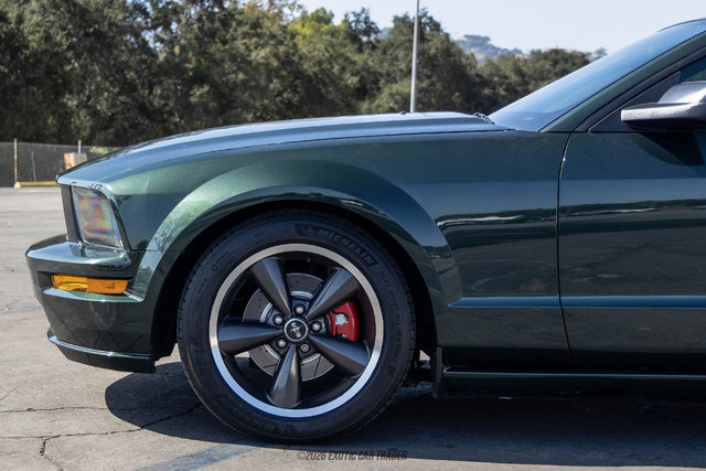 Used 2009 Ford Mustang GT RWD image 4