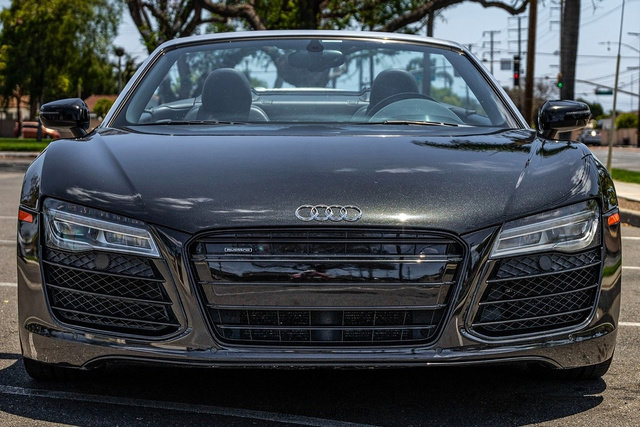 Used 2014 Audi R8 V10 w/ Full Leather Package AWD/4WD image 13