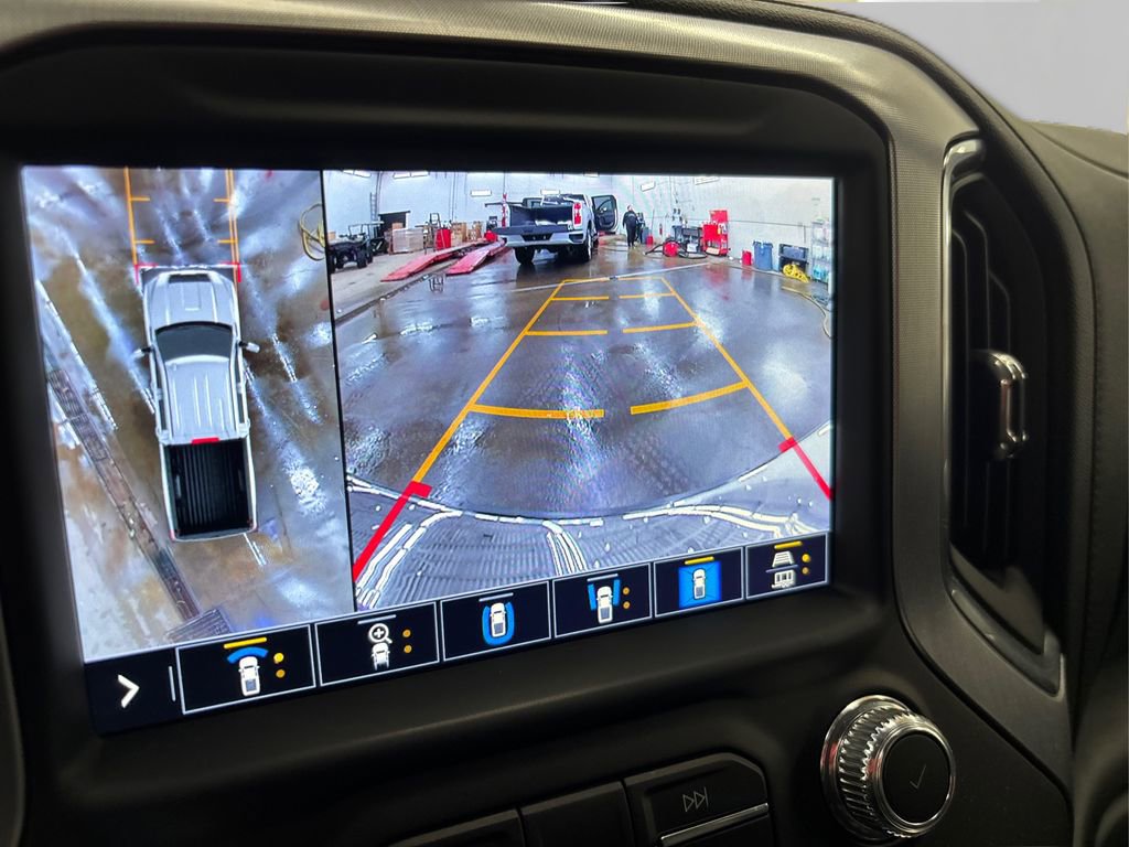 Used 2022 GMC Sierra 3500 SLT w/ SLT Preferred Package image 44