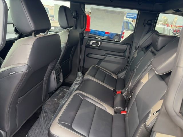 New 2026 Ford Bronco Outer Banks w/ Sasquatch Package image 11