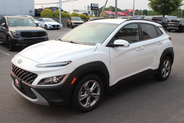 Used 2023 Hyundai Kona SEL w/ Cargo Package AWD/4WD image 2