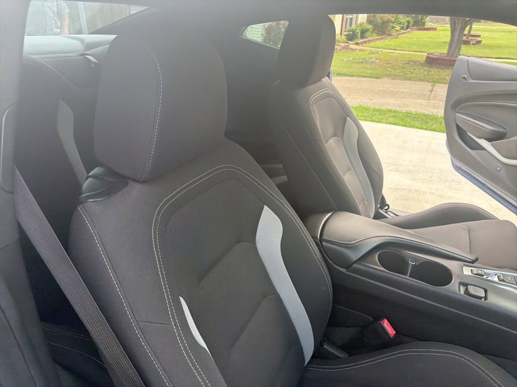 Used 2019 Chevrolet Camaro LS RWD image 16