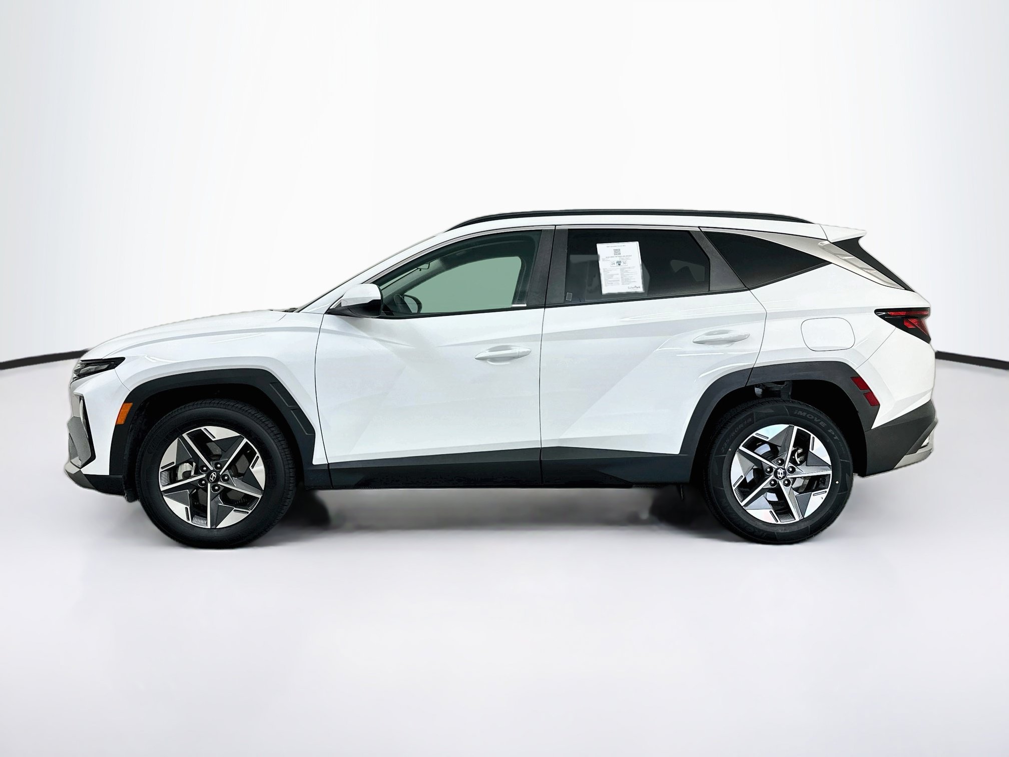 Used 2025 Hyundai Tucson SEL AWD/4WD image 4