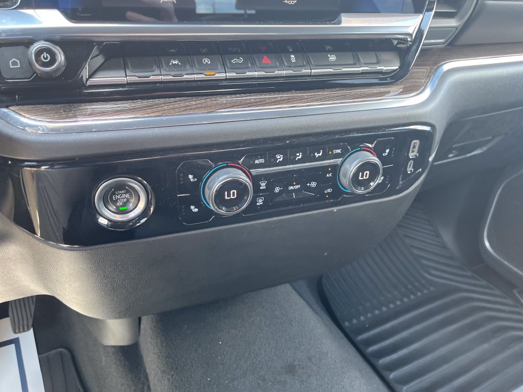Used 2024 Chevrolet Silverado 1500 LT AWD/4WD image 21