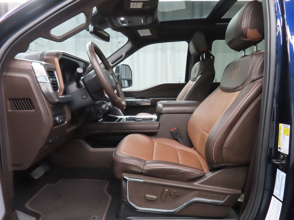 Used 2025 Ford F250 King Ranch AWD/4WD image 12
