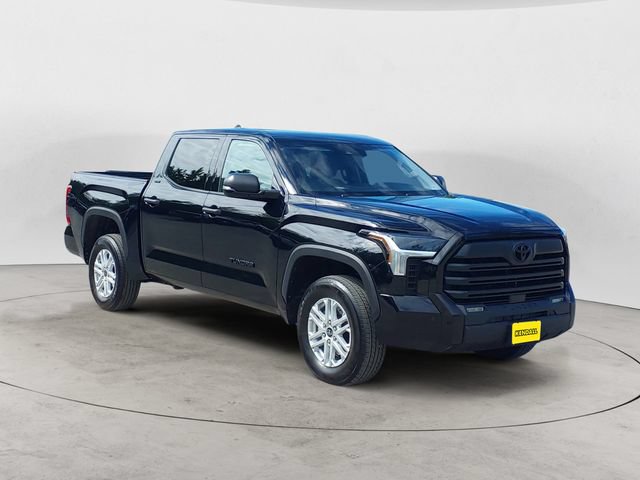 Used 2024 Toyota Tundra SR5 w/ SR5 Convenience Package AWD/4WD image 7