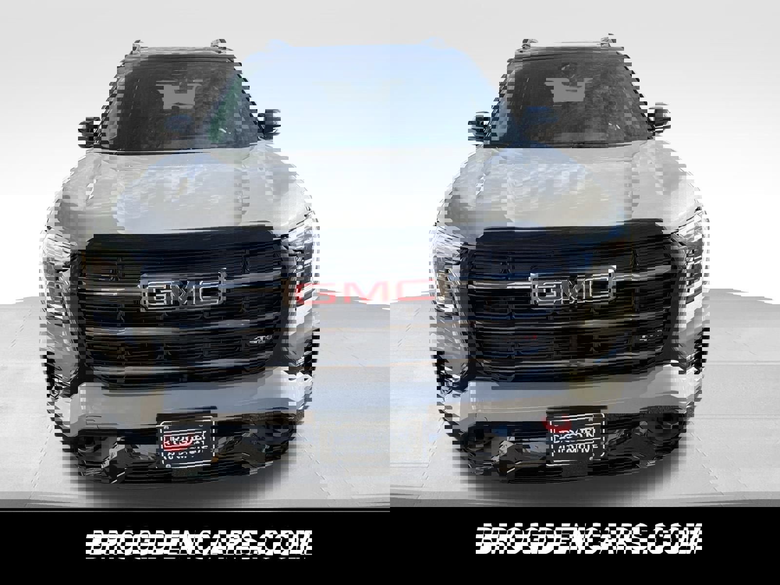 New 2026 GMC Terrain AT4 w/ Technology Package II image 8