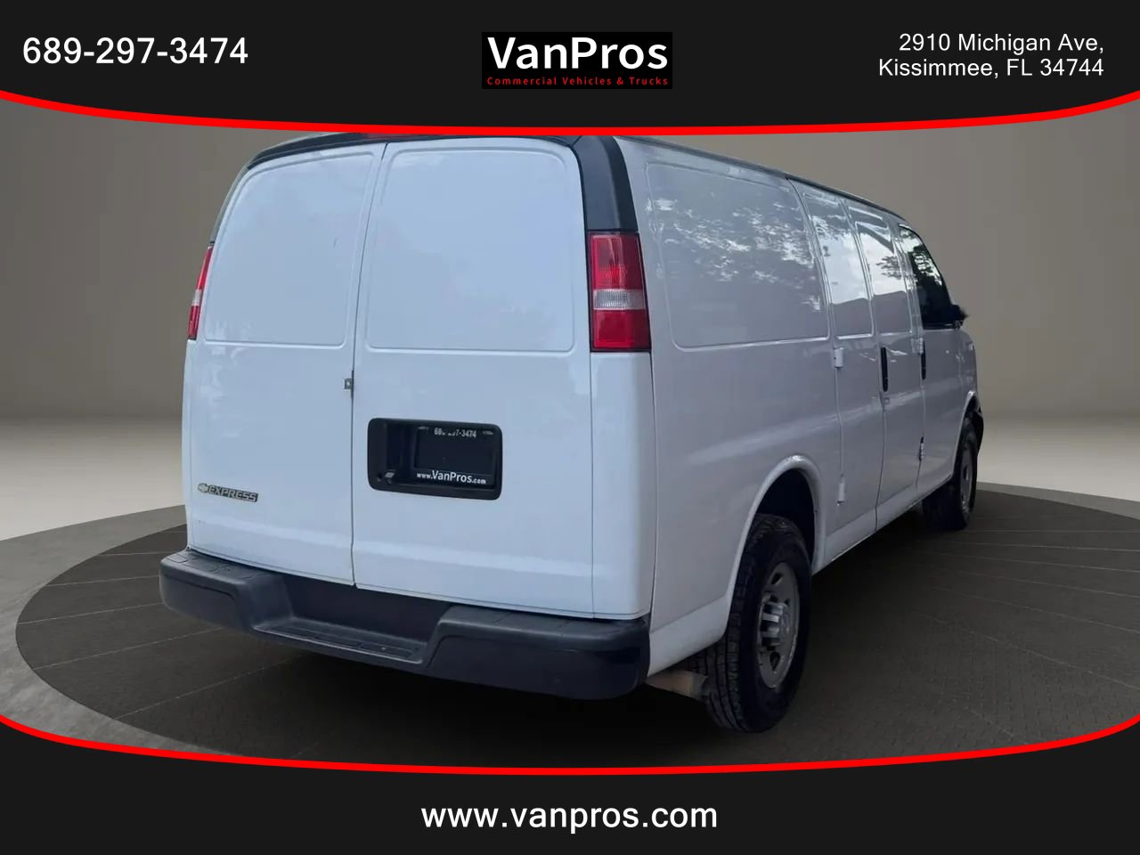 Used 2021 Chevrolet Express 2500 w/ Driver Convenience Package RWD image 5