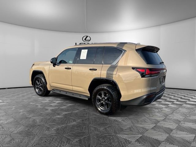 Used 2025 Lexus LX 700h Overtrail AWD/4WD image 5