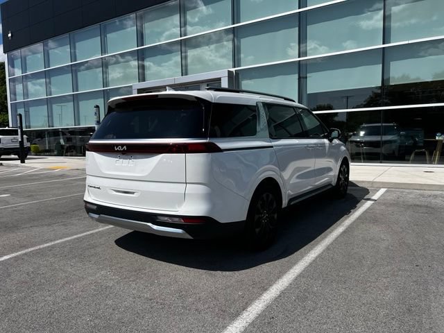 Certified 2022 Kia Carnival SX Prestige FWD image 2
