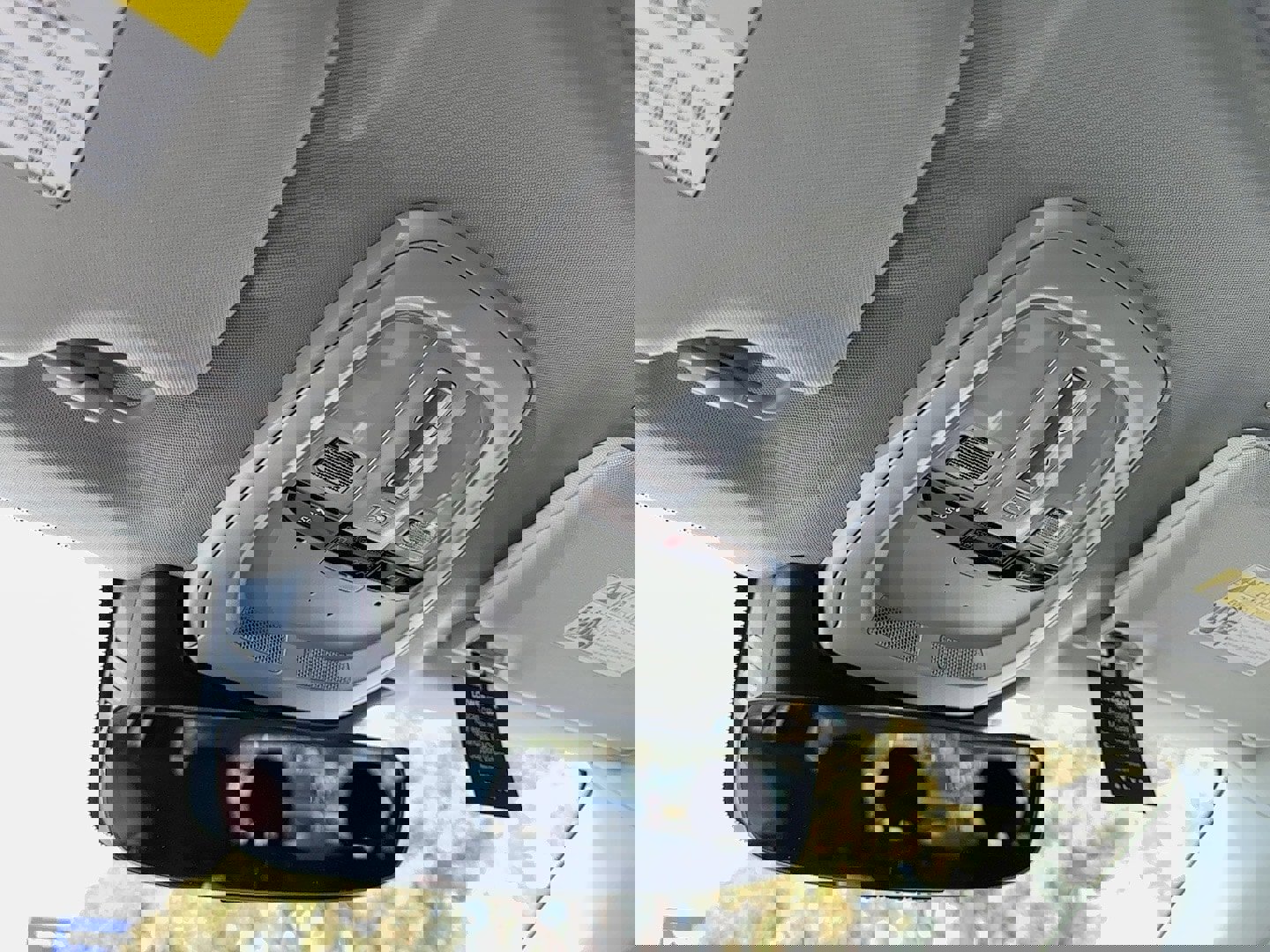 Used 2025 Volvo XC90 T8 Core w/ Protection Package image 23