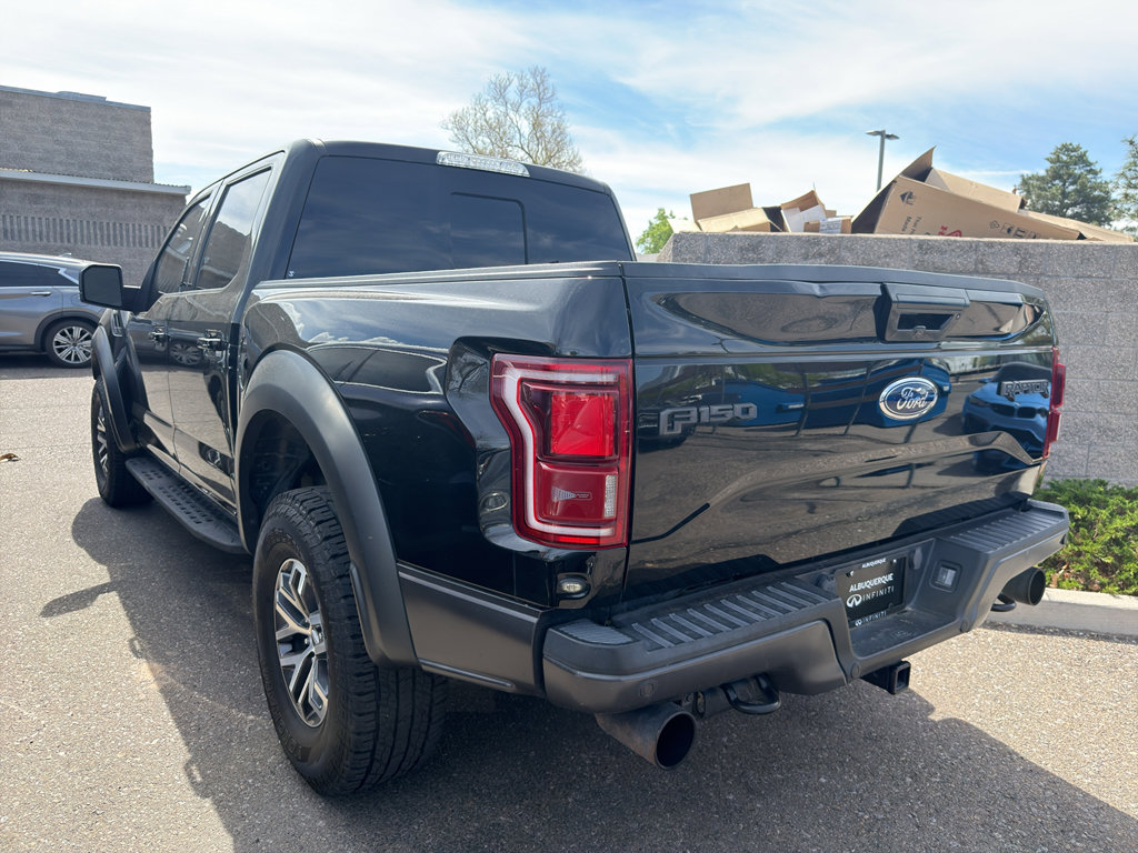 Used 2017 Ford F150 Raptor w/ Equipment Group 802A Luxury AWD/4WD image 12