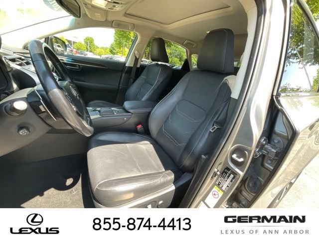 Used 2018 Lexus NX 300h AWD w/ Luxury Package image 12