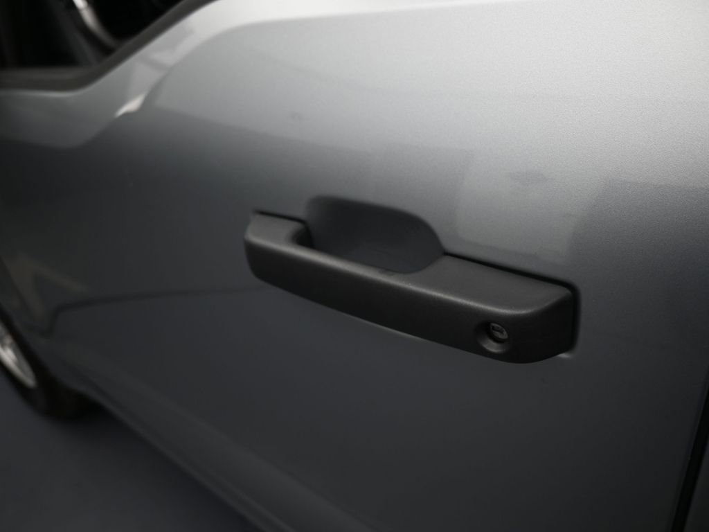 Used 2023 Ford F150 XLT image 36