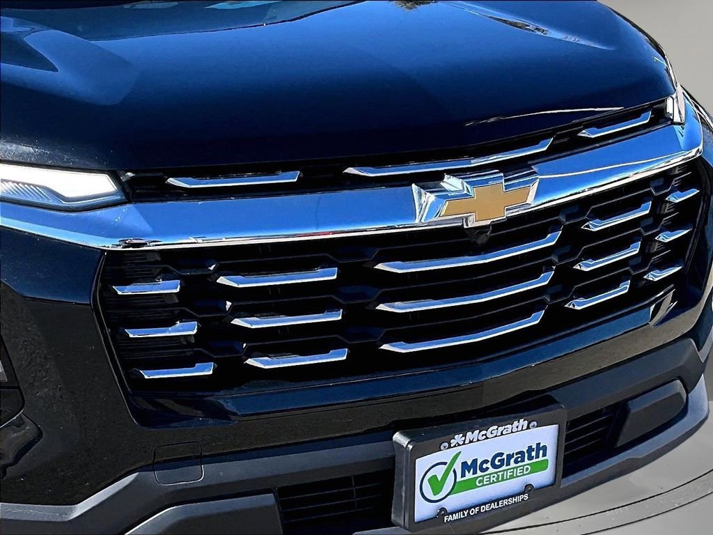 Used 2025 Chevrolet Equinox LT AWD/4WD image 29