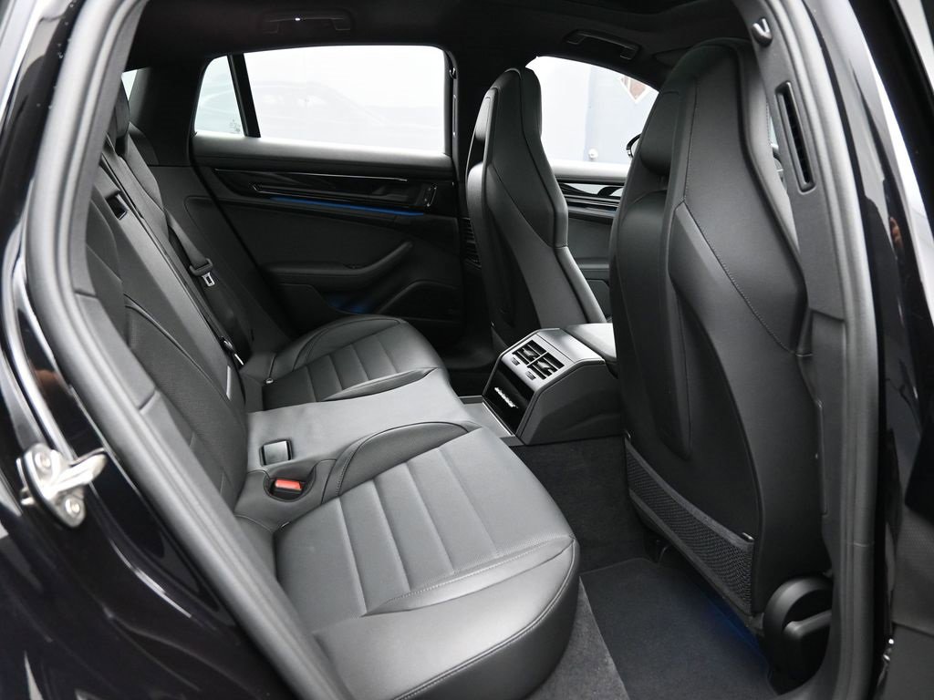 New 2026 Porsche Panamera 4 image 27
