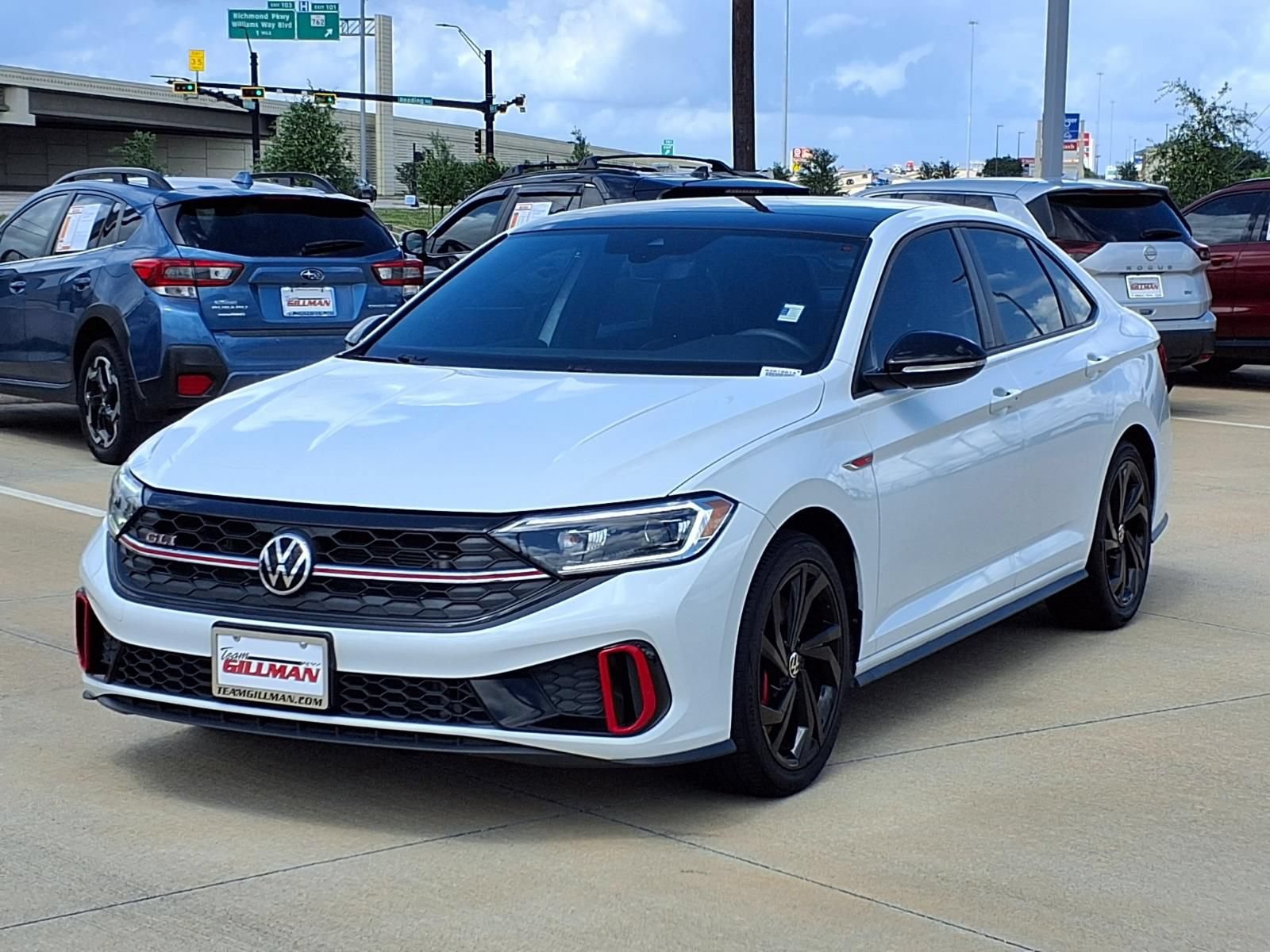 Used 2023 Volkswagen Jetta GLI Autobahn w/ GLI Black Package FWD image 4