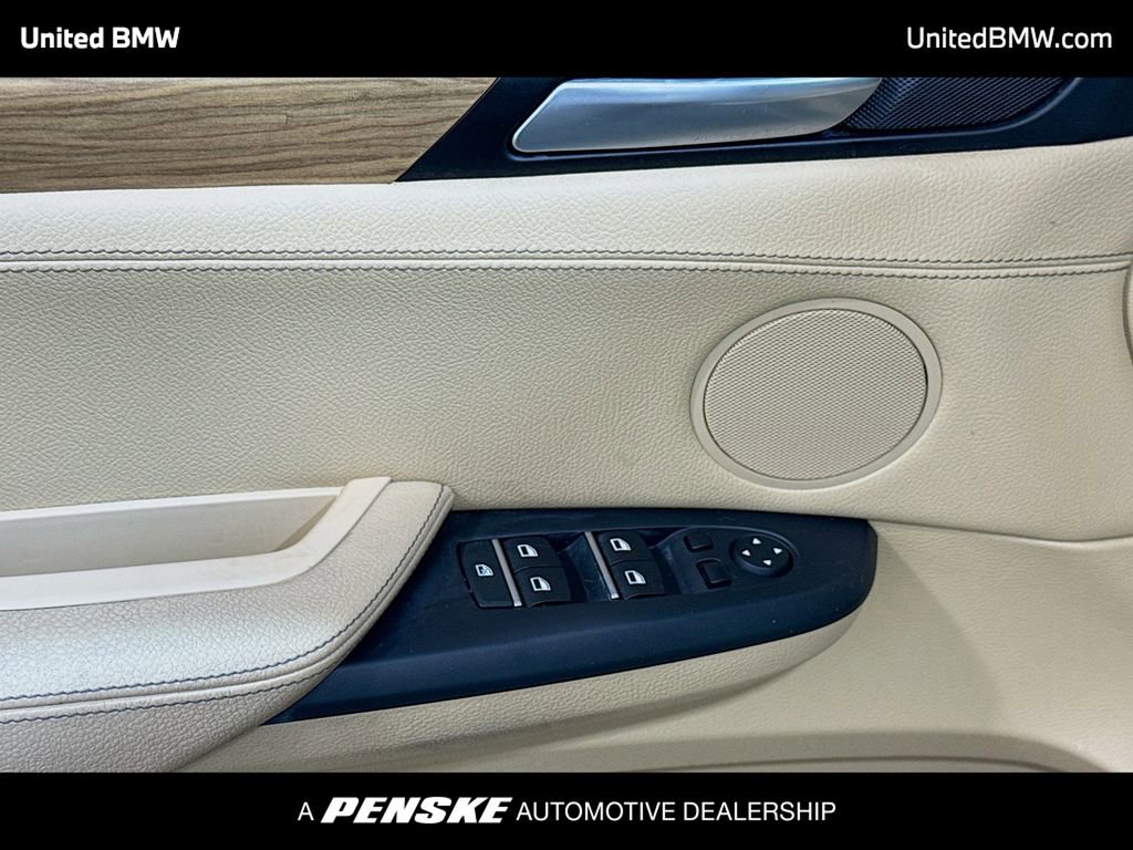 Used 2013 BMW X3 xDrive28i AWD/4WD image 3