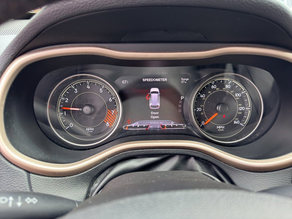 Used 2015 Jeep Cherokee Limited AWD/4WD image 25