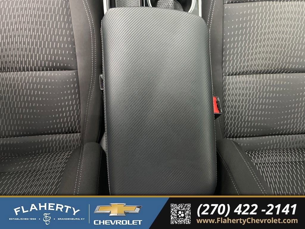 Used 2025 Chevrolet Equinox LT image 30