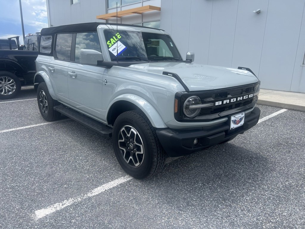 Certified 2024 Ford Bronco Outer Banks image 2