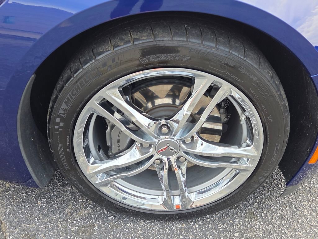 Used 2017 Chevrolet Corvette Stingray Coupe w/ 2LT Preferred Equipment Group image 15