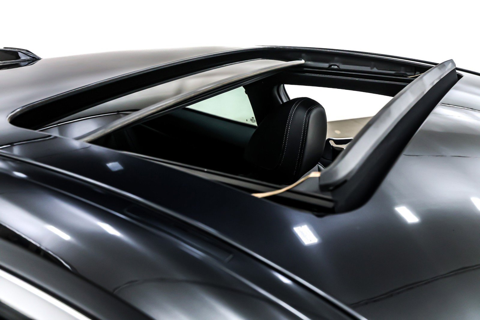 Used 2024 BMW 430i xDrive Coupe w/ Premium Package image 22