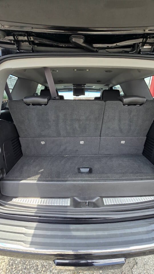 Used 2015 Chevrolet Tahoe LTZ AWD/4WD image 15