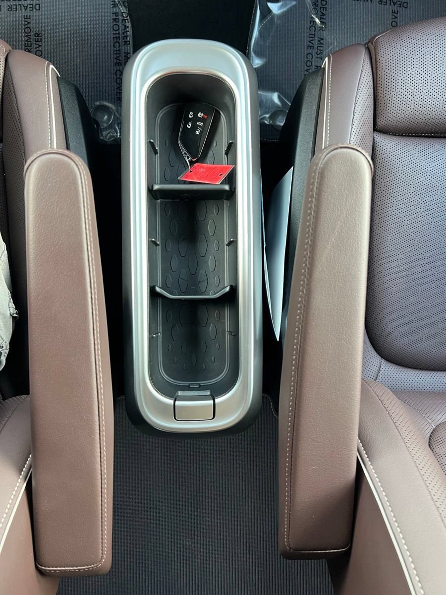Used 2025 Volkswagen ID. Buzz Pro S RWD image 47