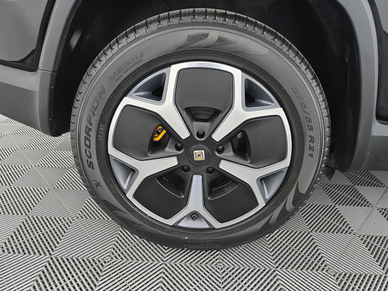 Used 2023 Rivian R1S Adventure Quad AWD/4WD image 12