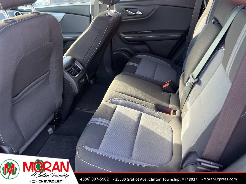 Certified 2024 Chevrolet Blazer LT w/ Convenience Package FWD image 13