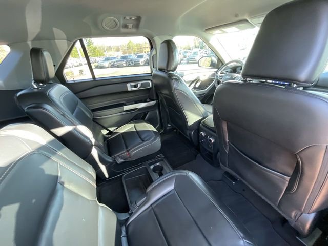 Used 2021 Ford Explorer XLT w/ Equipment Group 202A image 35