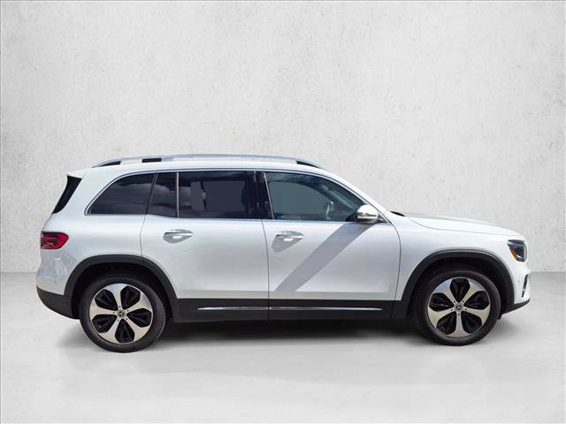 Used 2026 Mercedes-Benz GLB 250 image 5