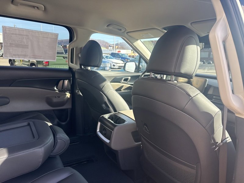 New 2026 Kia Carnival image 15