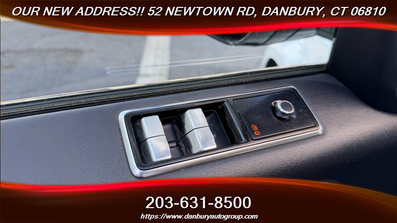 Used 2018 Land Rover Range Rover Sport HSE AWD/4WD image 12