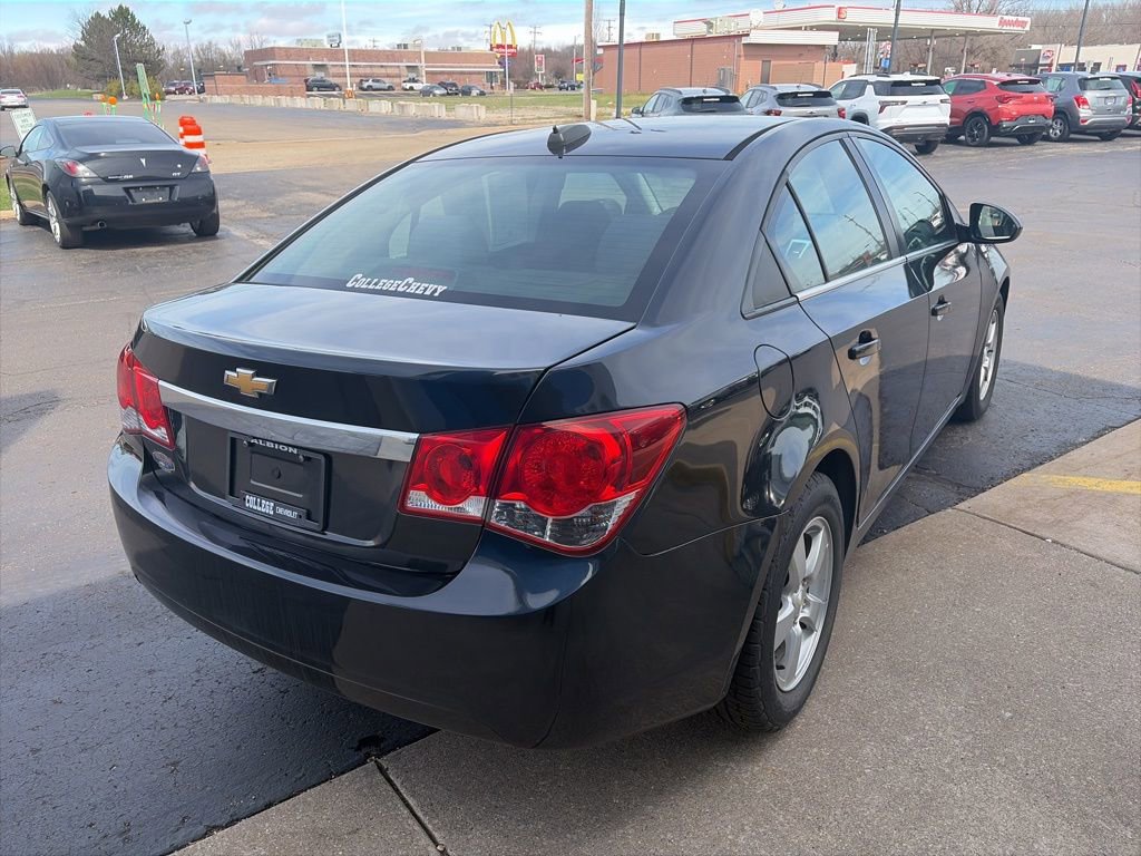 Used 2016 Chevrolet Cruze LT w/ Sun And Sound Package image 8