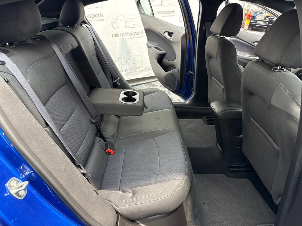 Used 2017 Chevrolet Cruze LT FWD image 28
