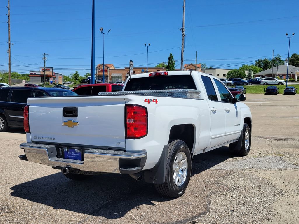 Used 2018 Chevrolet Silverado 1500 LT w/ All Star Edition AWD/4WD image 33